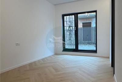 Apartament cu 4 camere, mobilat în Central - 11