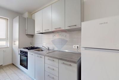 Apartament cu 2 camere decomandat în Tractorul - 3