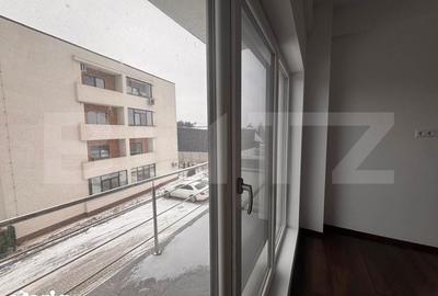 Apartament cu 3 camere în Răzvad - 2