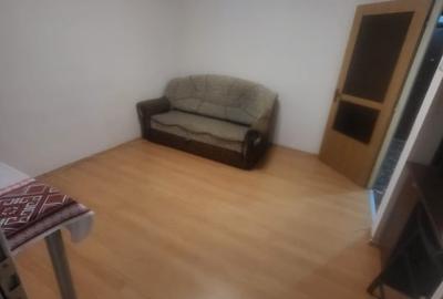 Garsonieră decomandată, mobilată în Trafic Greu - 5