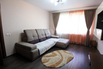 Apartament cu 2 camere decomandat, mobilat în Cornișa