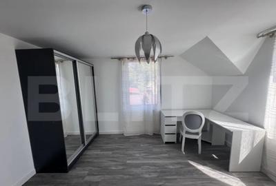 Casă cu 7 camere cu Teren 220 Mp în Central - 6