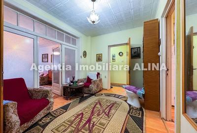 Apartament cu 4 camere decomandat în Liliacului - 9