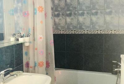 Casă cu 4 camere cu Teren 350 Mp în Central - 9