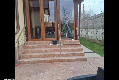 Casă cu 7 camere cu Teren 380 Mp în Central - 4