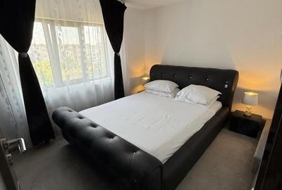 Apartament cu 2 camere decomandat în Pod - 1