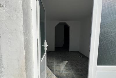 Un apartament cu 3 camere Marasesti soseaua nationala - 5