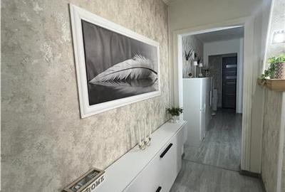 Apartament cu 3 camere decomandate si balcon etaj 2 zona Vasile Aron - 6