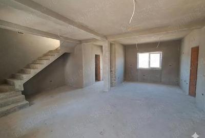 Casă cu 4 camere cu Teren 300 Mp în Moșnița Nouă - 9