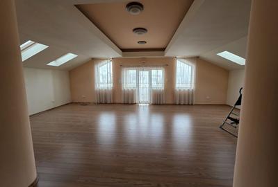 Casă individuală cu 9 camere cu Canalizare în Valea Lupului - 9