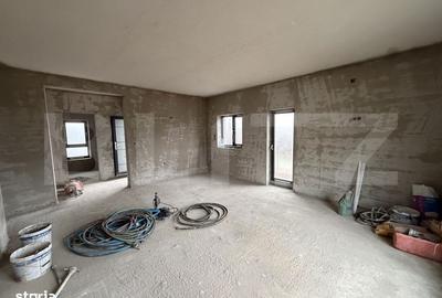 Apartament cu 4 camere decomandat în Stana - 9