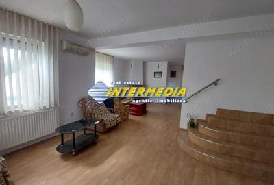 Casă cu Teren 600 Mp în Cetate - 17