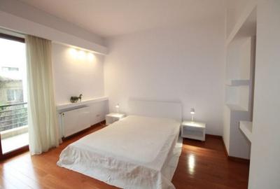 Apartament cu 3 camere semidecomandat, mobilat în Calea Victoriei - 9