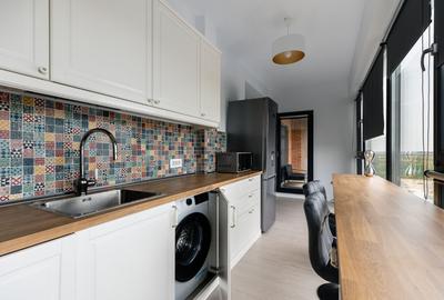 Apartament cu 2 camere semidecomandat, mobilat în Sisești - 2