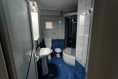 Apartament cu 3 camere decomandat în Cug - 2