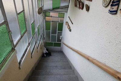 Vila cu trei apartamente,zona Olimpia - 9