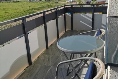 Apartament cu 2 camere decomandat în Tractorul - 3