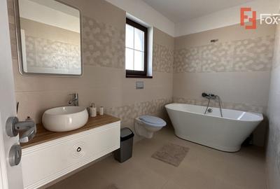 Casă individuală cu 4 camere cu Canalizare în Chișoda - 8