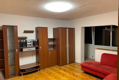 Apartament cu 3 camere decomandat în Lipovei - 3