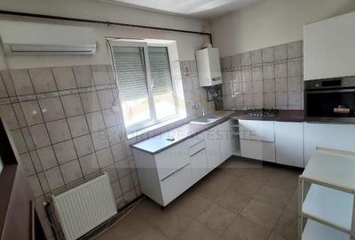 Uranus , Birou ultra eficient energetic  , in vila P + 2 - 12