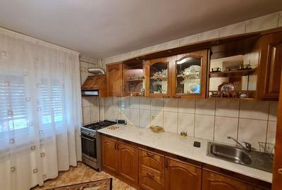 Apartament de inchiriat cu 4 camere,etajul 1 Apartament de inchiriat cu 4 camere,etajul 1 - 15