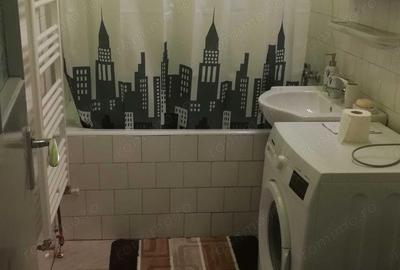 Apartament cu doua camere de vanzare amplasat in zona Tineretului - 1