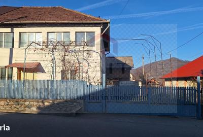 Casă cu 4 camere în Oeștii Ungureni - 6