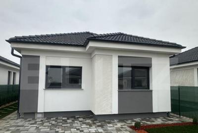 Casa plan parter,80 mp utili,300mp teren - 2