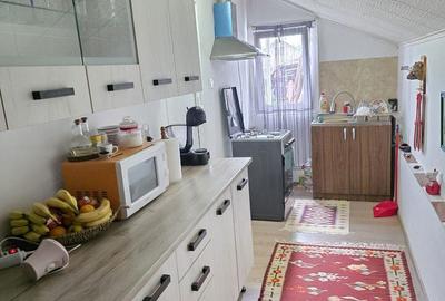 Casă cu 3 camere cu Teren 1700 Mp în Central - 7