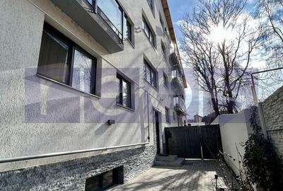 Apartament cu 3 camere semidecomandat în Calea Călărașilor - 9