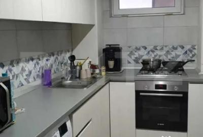 Casă cu 4 camere cu Teren 4472 Mp în Central - 4