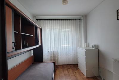 Apartament cu 3 camere semidecomandat în Șerban Vodă - 2
