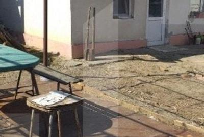 Casa batraneasca si teren, 450 mp, zona Tatarasi