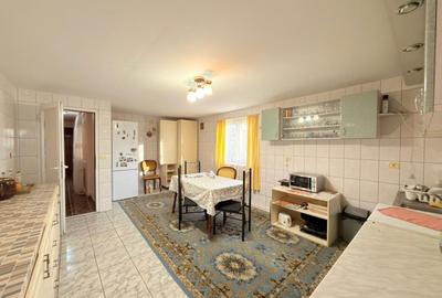 Casă individuală cu 5 camere cu Canalizare în Girocului - 11