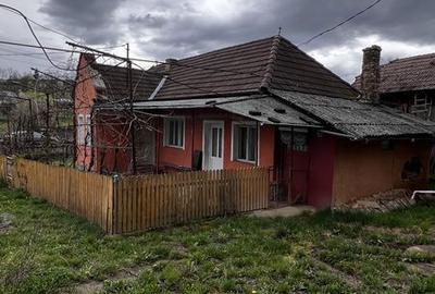 Casă cu 4 camere cu Teren 1120 Mp în Fărăgău - 7