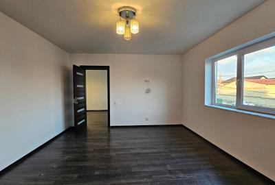 🏡 Casă P+1 de vânzare | Colț de liniște și rafinament – Valu lui Traian - 9