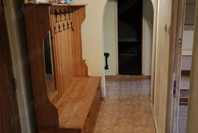 Particular - de vanzare 2 camere Militari - 95,900 euro - 4