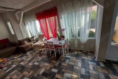 Vind sau schimb cu apartament+dif - 1