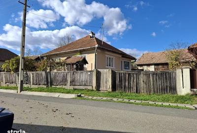 Casă cu 3 camere cu Teren 70 Mp în Băbeni - 2