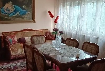 Apartament cu 4 camere în Central