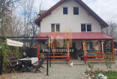 Casă individuală cu 6 camere cu Teren 720 Mp în Predeluț - 1