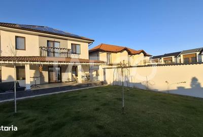 Casă cu 4 camere în Central - 1