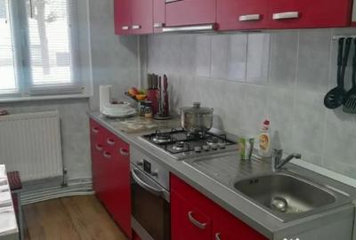 Apartament cu 2 camere decomandat în George Enescu