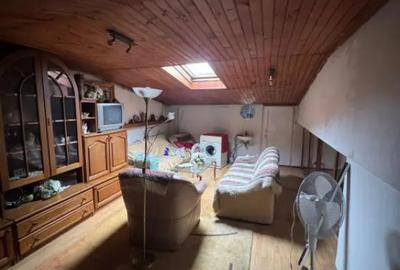 Spațiu comercial, de 380 mp, în Central - 8