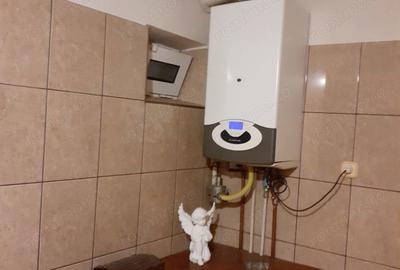 Apartament cu 3 camere decomandat în Complex Studențesc - 1