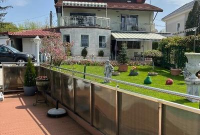 Vila lux pe malul lacului,teren 1500mp.cu deschidere la lac de 25 ml. - 2