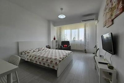 Garsonieră decomandată în Titan - 3