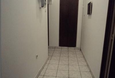 Apartament cu 2 camere semidecomandat în Sala Palatului - 9