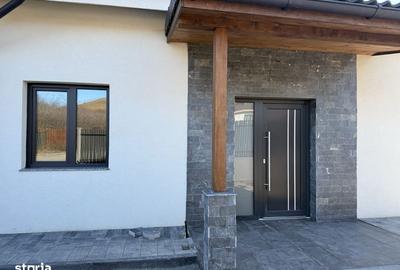 Casă cu 4 camere cu Teren 172 Mp în Aiton - 4