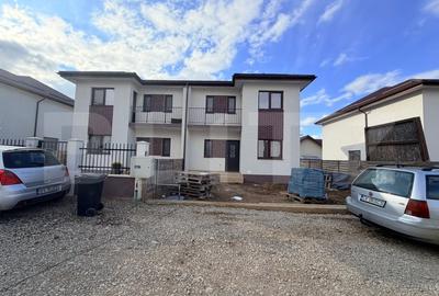 Duplex cu 4 camere cu Teren 250 Mp în Tărlungeni - 1